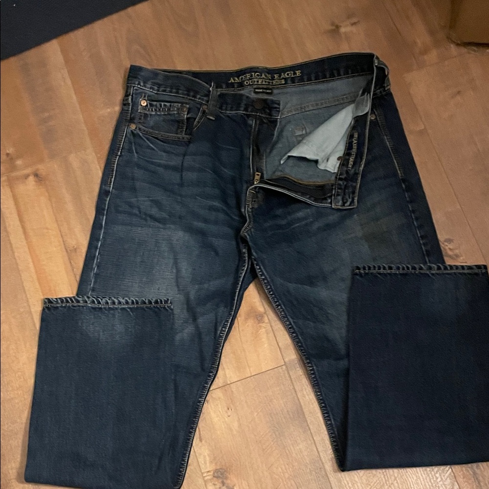 American Eagle Outfitters Men's Deep Indigo Jeans